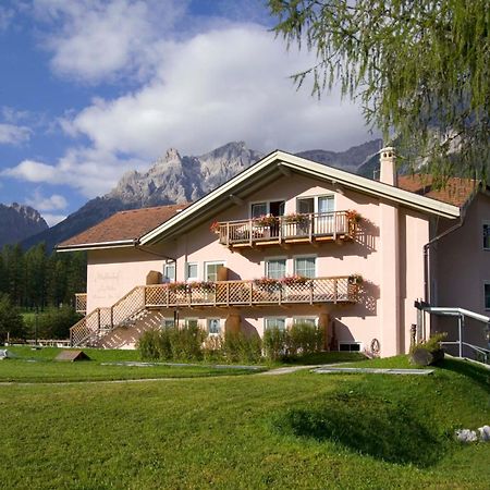Hotel Bad Moos Dependance "Muehlenhof" Sexten Esterno foto